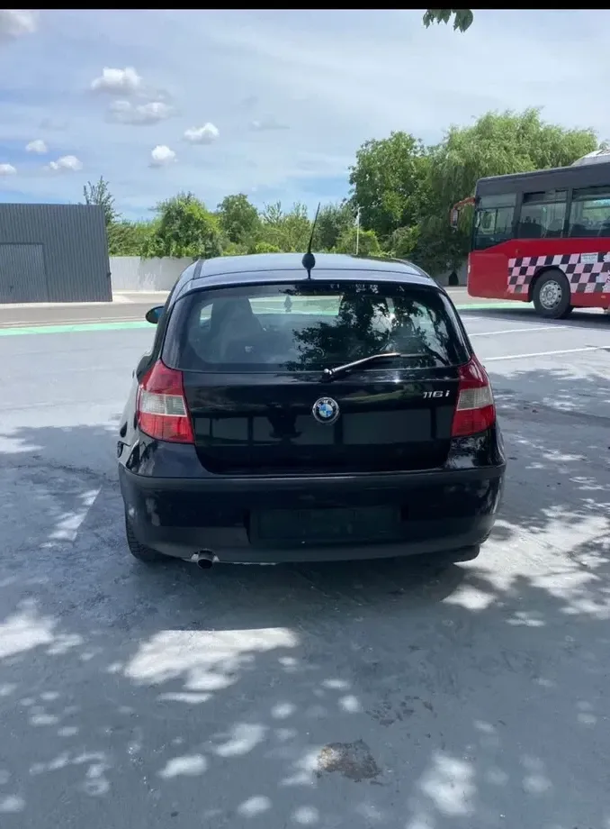 BMW Seria 1 E81/E82/E87/E88 116i — imagine 5