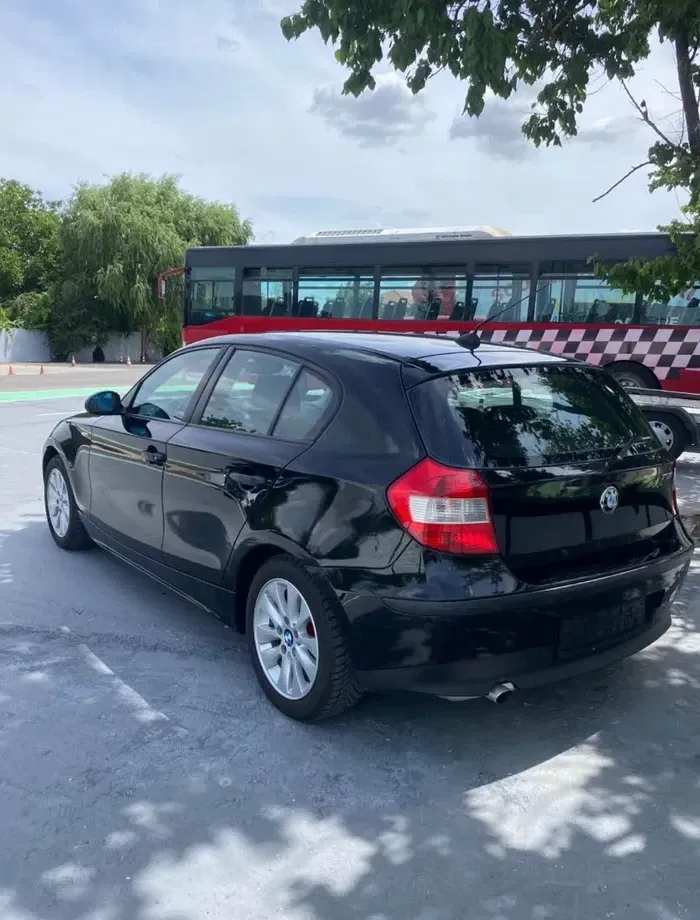 BMW Seria 1 E81/E82/E87/E88 116i — imagine 6