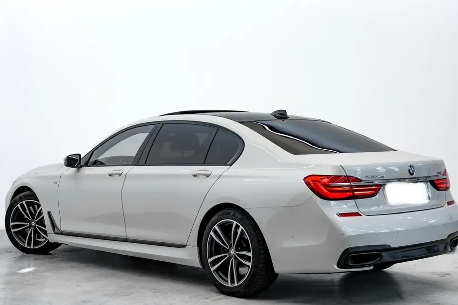 BMW Seria 7 G11/G12 740Ld xDrive — imagine 5