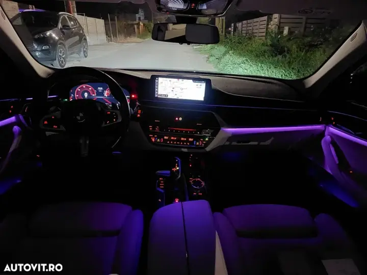 BMW Seria 5 G30/G31 [2017 - Prezent] 518d AT