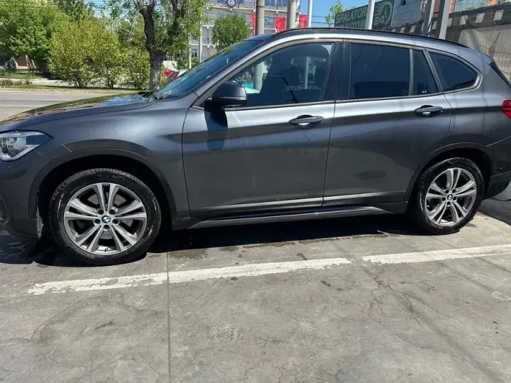 BMW X1 F48 xDrive20d Aut.