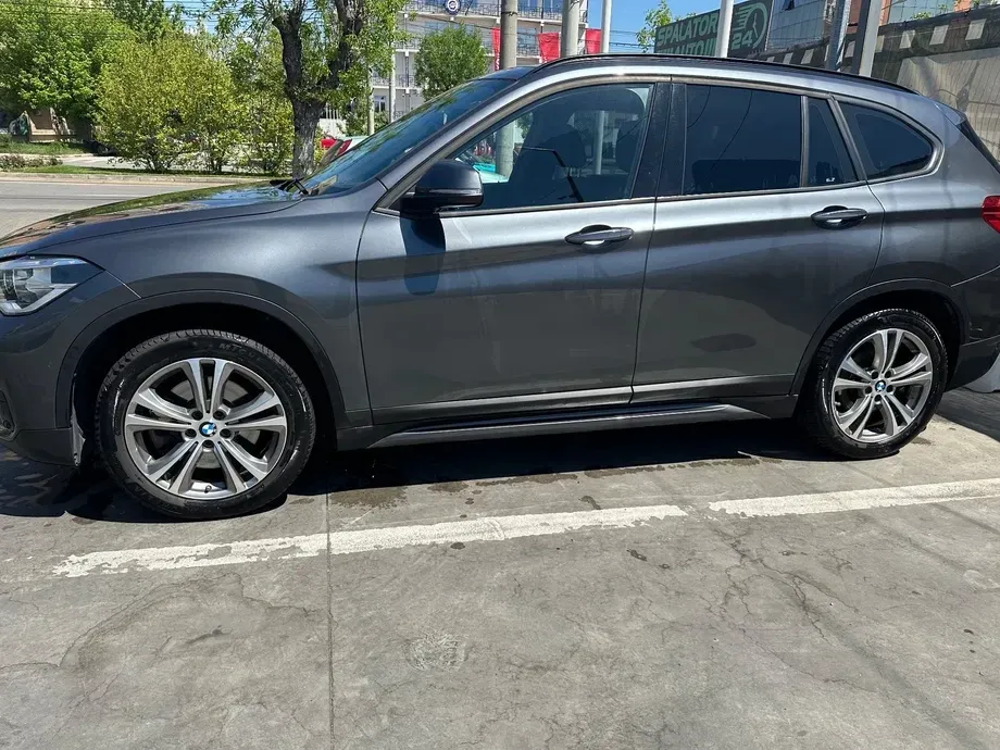BMW X1 F48 xDrive20d Aut. — imagine 6