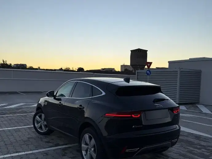 Jaguar E-Pace D165 AWD SE