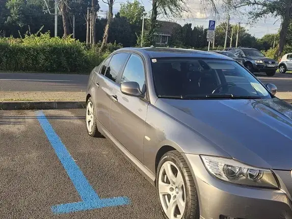 BMW Seria 3 E90/E91/E92/E93 316i