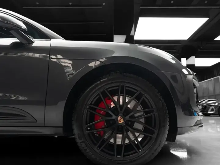 Porsche Macan GTS PDK