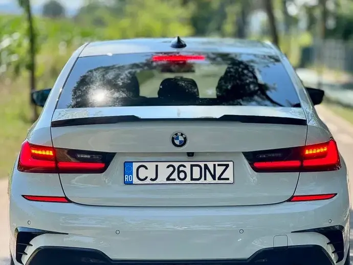 BMW Seria 3 320d Aut. M Sport