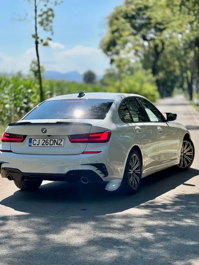 BMW Seria 3 320d Aut. M Sport — imagine 4