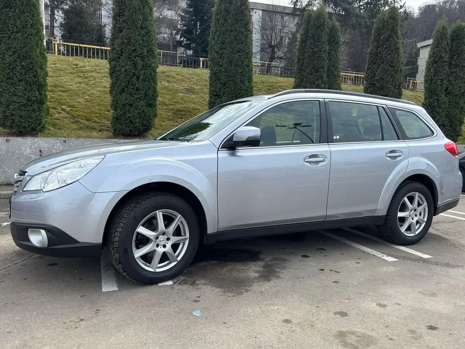 Subaru Outback — imagine 6