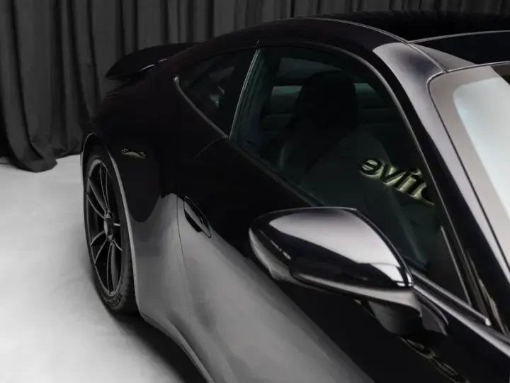 Porsche 911 Carrera 4 GTS PDK