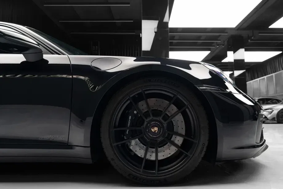 Porsche 911 Carrera 4 GTS PDK — imagine 5