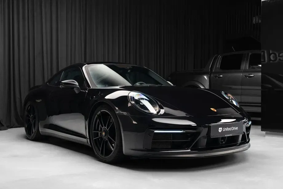 Porsche 911 Carrera 4 GTS PDK — imagine 3