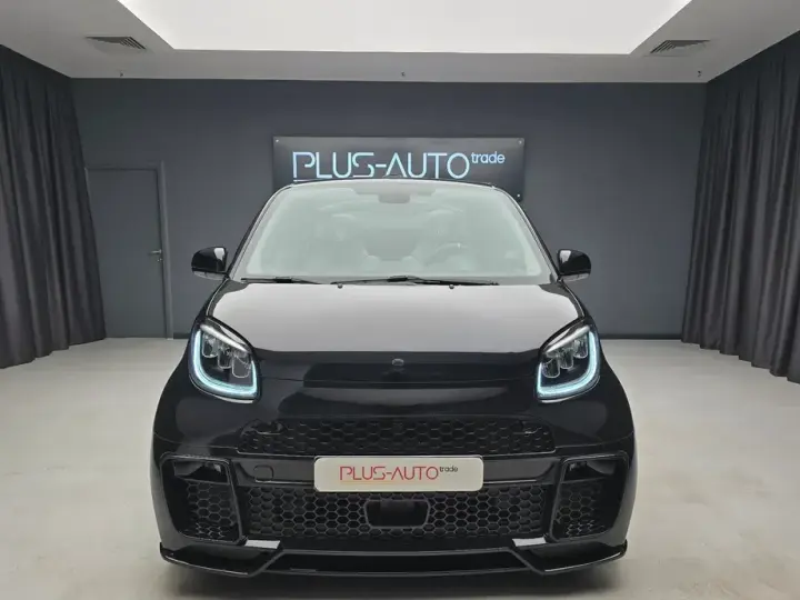 smart fortwo III EQ Brabus Style