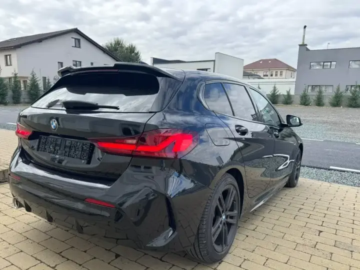 BMW Seria 1 F40/F52 118i M Sport