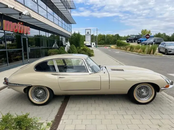 Jaguar E-Type
