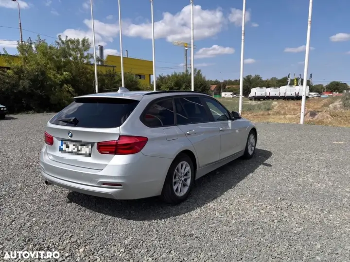 BMW Seria 3 F30/F31/F34 [2011 - 2019] 318d Aut. Luxury Line