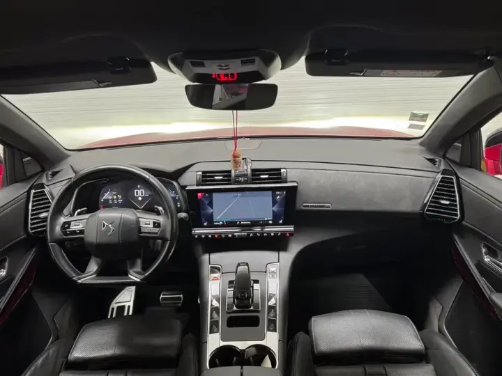 DS Automobiles DS 7 Crossback
