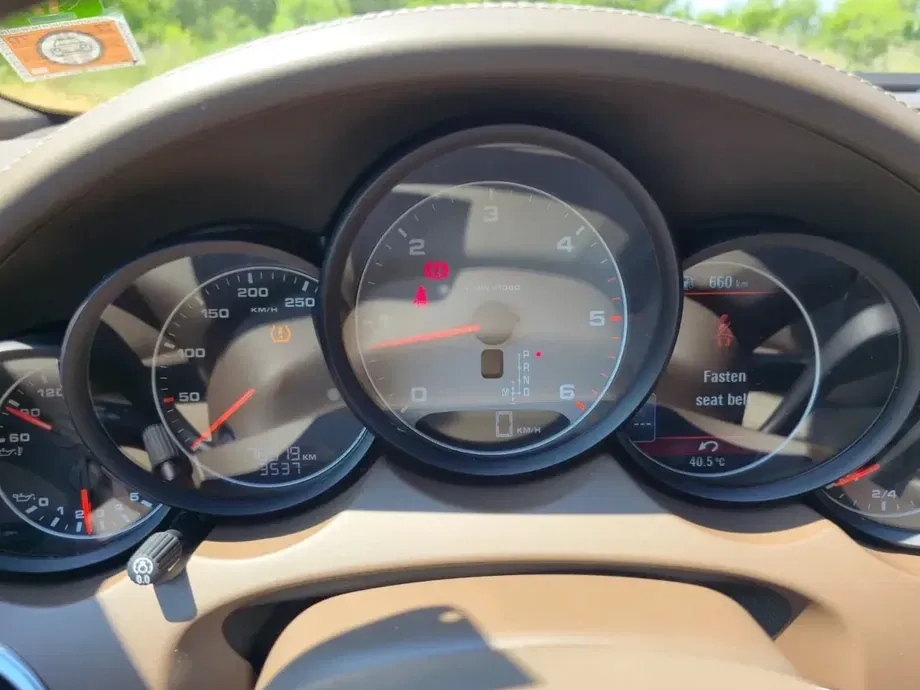 Porsche Cayenne 4.1 V8 S TipTronic — imagine 3