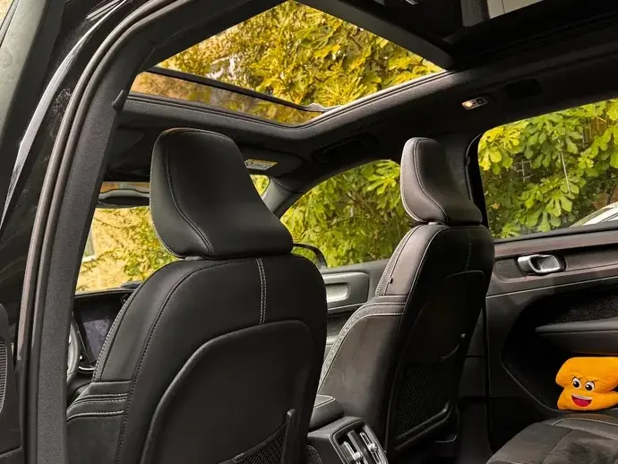 Volvo XC 40 T4 R-Design