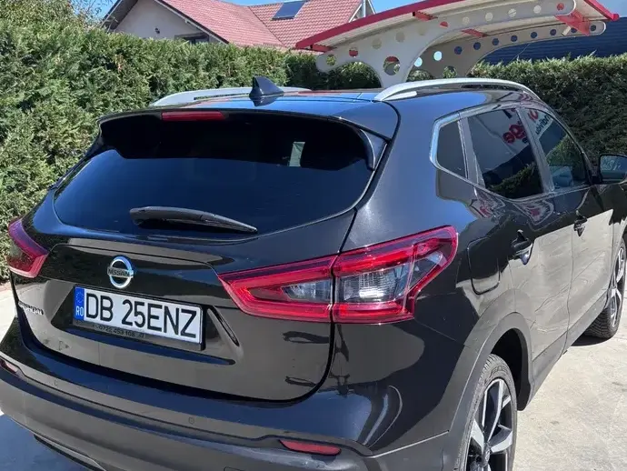 Nissan Qashqai II 1.3 DIG-T TEKNA