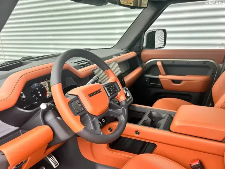 Land Rover Defender 110 5.0 V8 P635 Octa