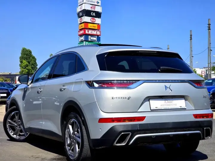 DS Automobiles DS 7 Crossback Crosback 1.6 PHeV AWD 300 EAT8 Rivoli