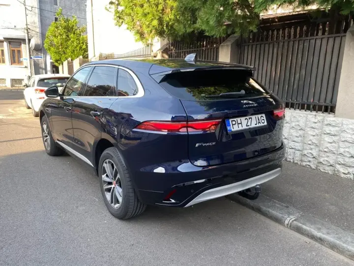 Jaguar F-Pace D165 AWD SE