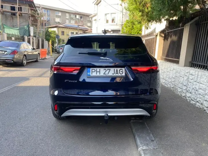 Jaguar F-Pace D165 AWD SE