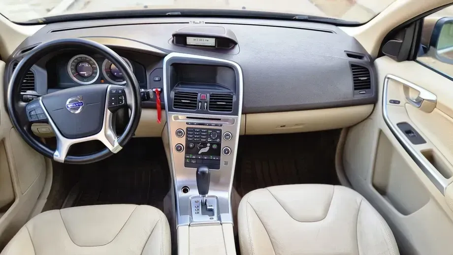 Volvo XC 60 I 2.4D AWD Summum — imagine 2