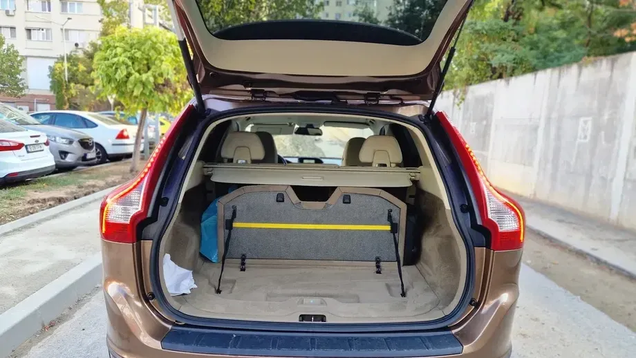 Volvo XC 60 I 2.4D AWD Summum — imagine 6