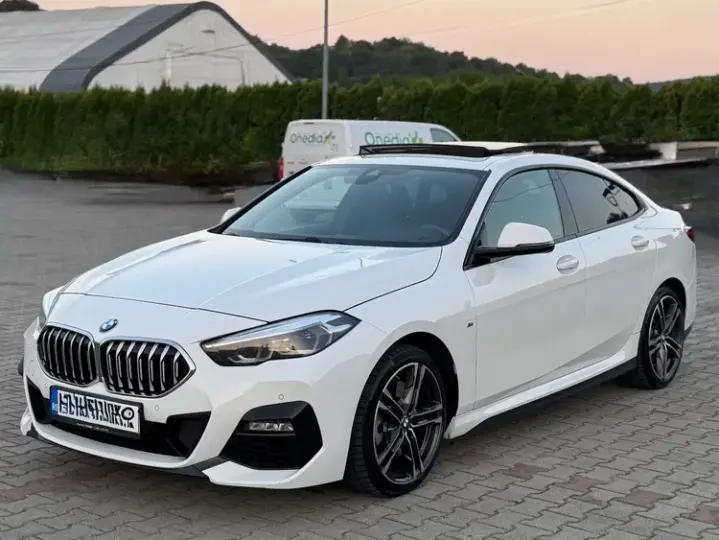 BMW Seria 2 220d AT M Sport