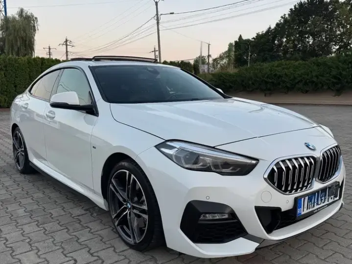 BMW Seria 2 220d AT M Sport