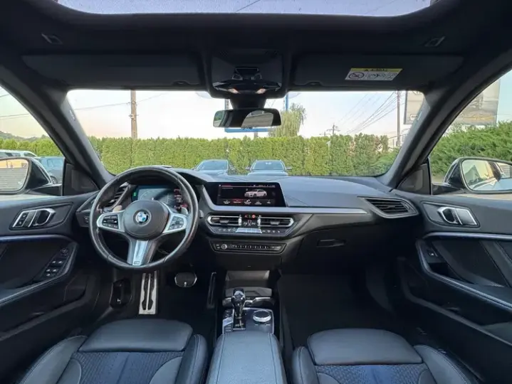 BMW Seria 2 220d AT M Sport