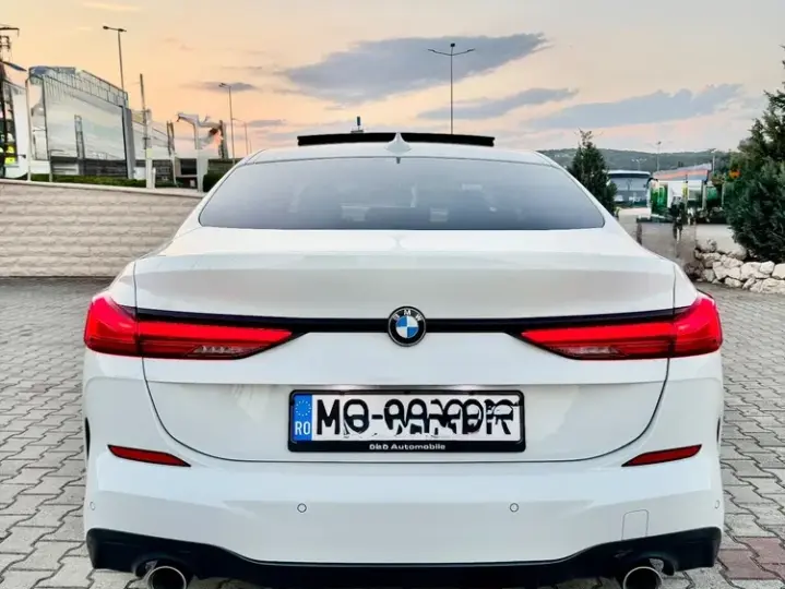 BMW Seria 2 220d AT M Sport