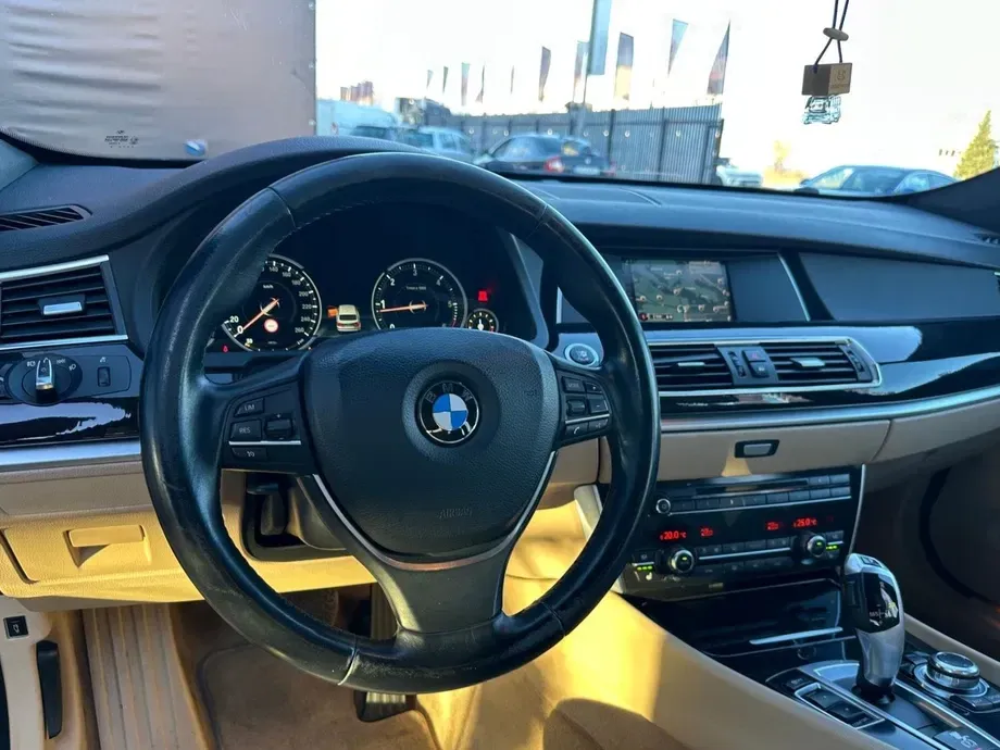 BMW Seria 5 — imagine 5