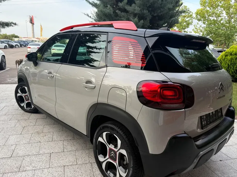 Citroën C3 AIRCROSS I PureTech 110 Stop & Start OPF SHINE — imagine 2