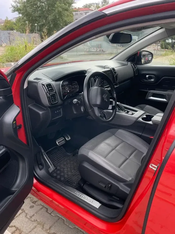 Citroën C5 Aircross 1.6 PureTech S&S EAT8 Shine — imagine 4