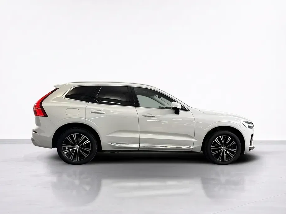 Volvo XC 60 T6 AWD Recharge Geartronic Inscription — imagine 6