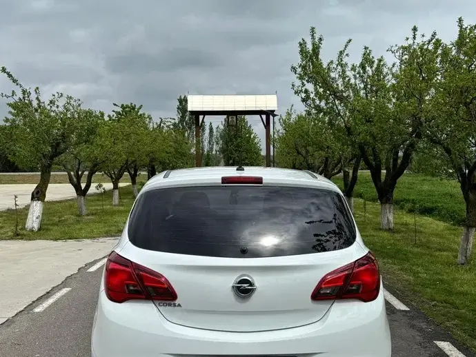 Opel Corsa E