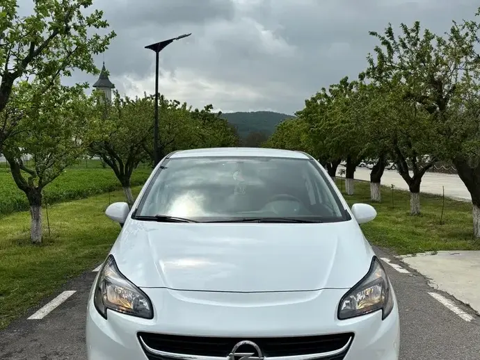 Opel Corsa E