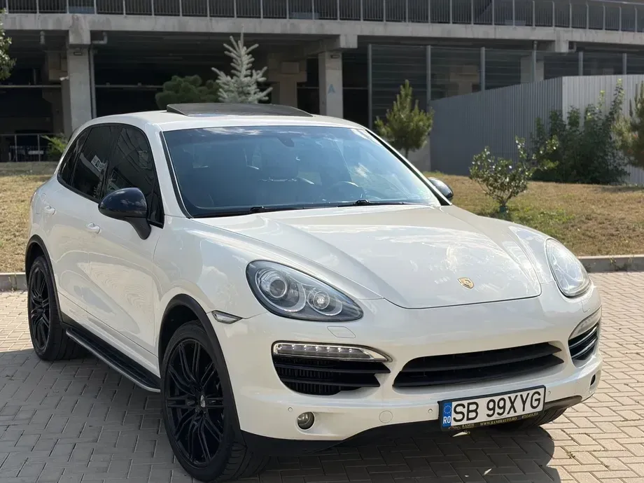 Porsche Cayenne Platinum Edition — imagine 2