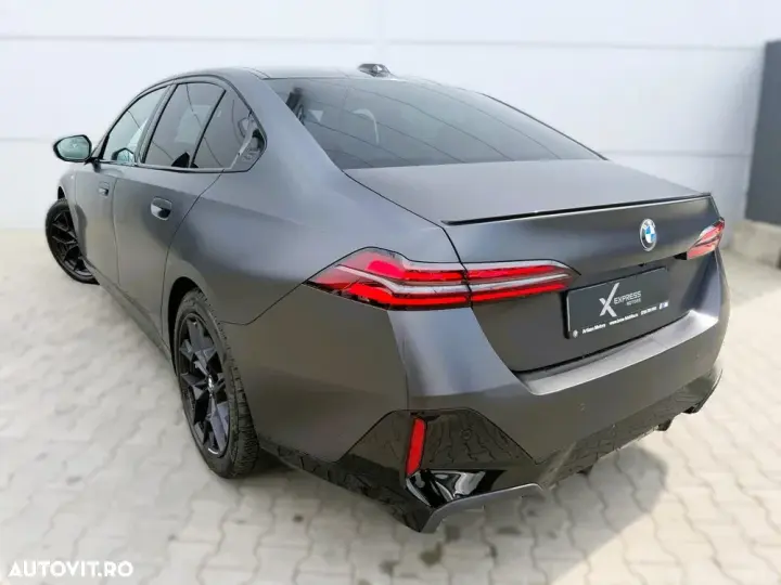 BMW Seria 5 520d xDrive AT MHEV