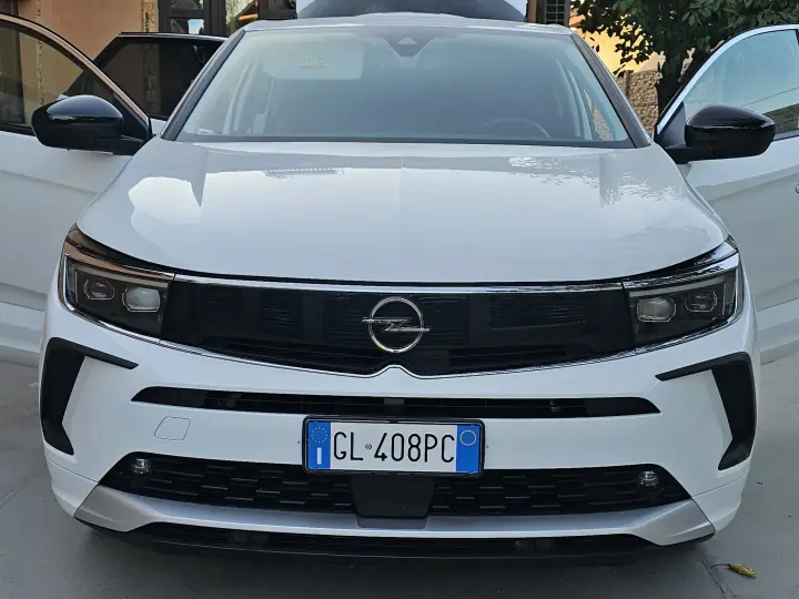 Opel Grandland 1.5 START/STOP AT8 Business Edition