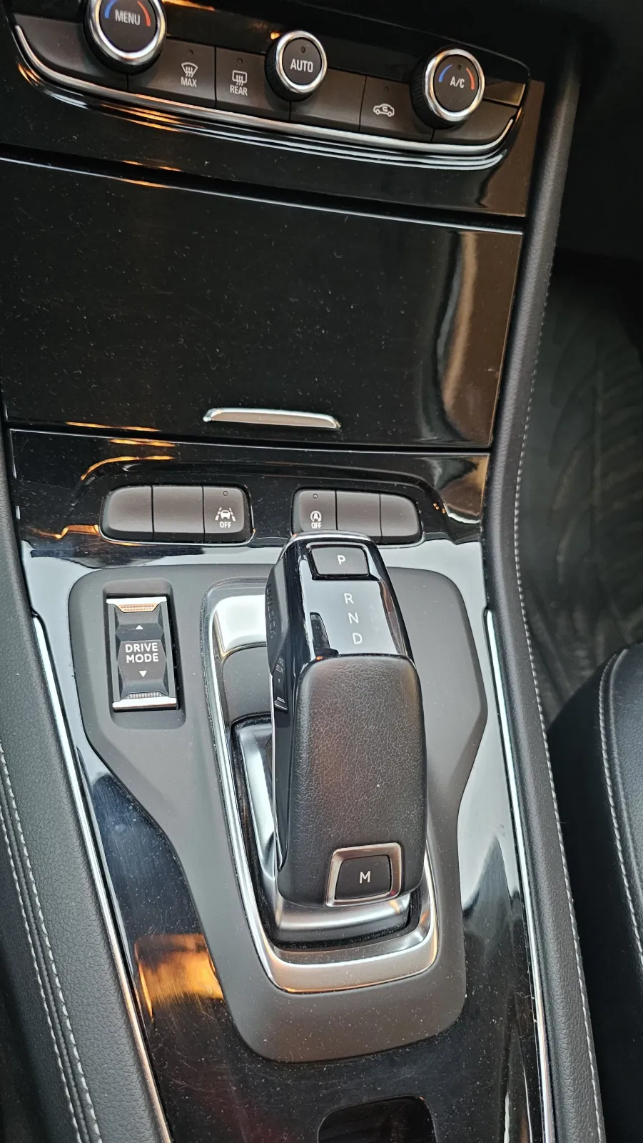 Opel Grandland 1.5 START/STOP AT8 Business Edition — imagine 3