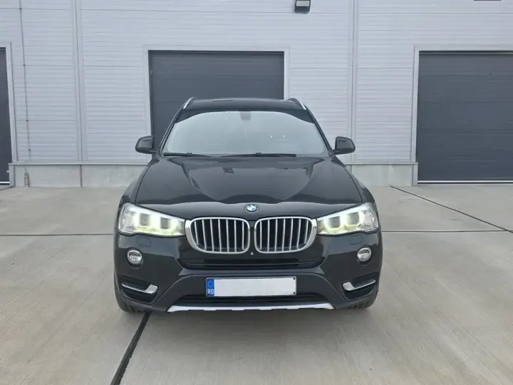 BMW X3 F25