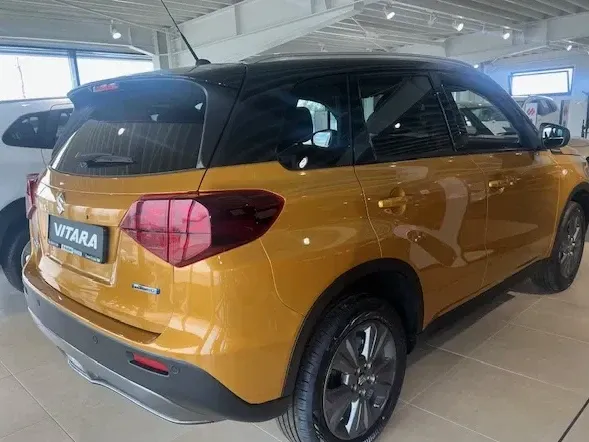 Suzuki Vitara III 1.4 Boosterjet 6AT MHEV Passion — imagine 3