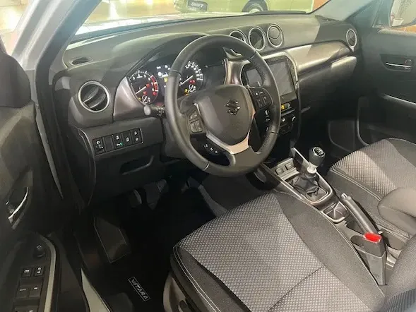 Suzuki Vitara III 1.4 Boosterjet 6MT MHEV Passion — imagine 5