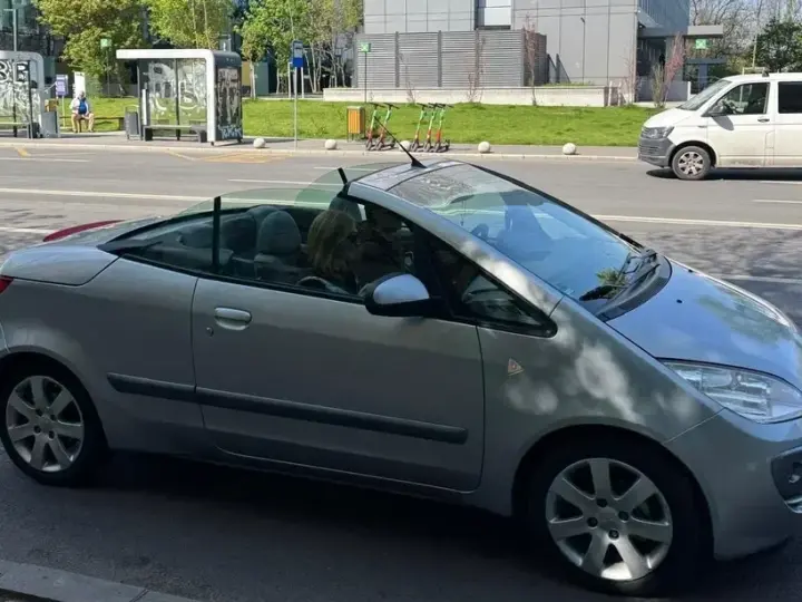 Mitsubishi Colt VI