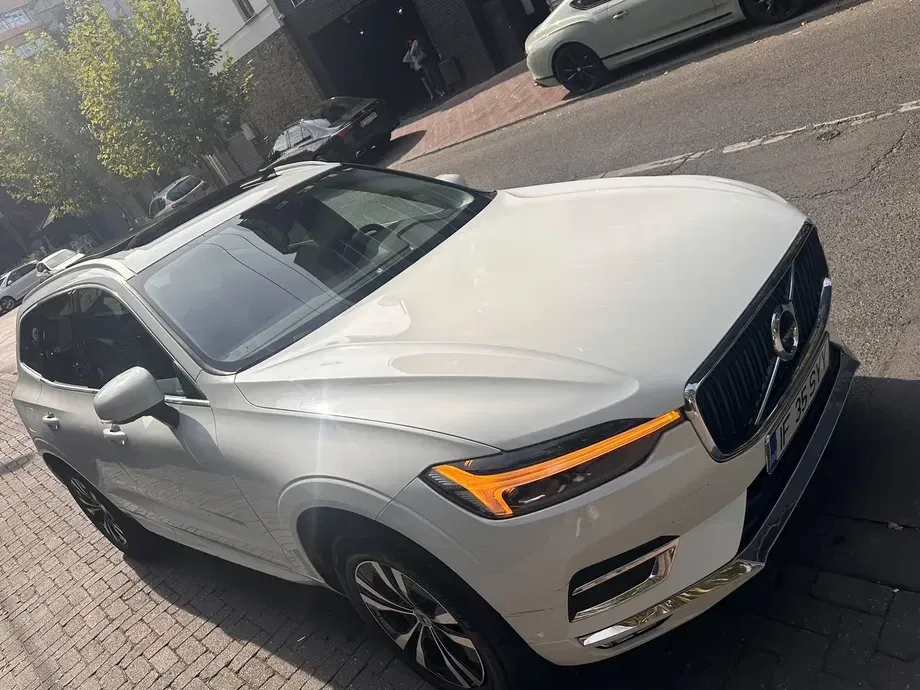 Volvo XC 60 — imagine 2
