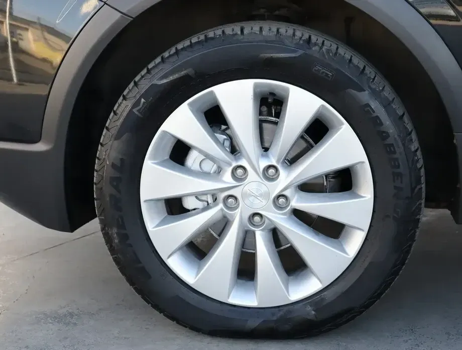 Opel Antara — imagine 5