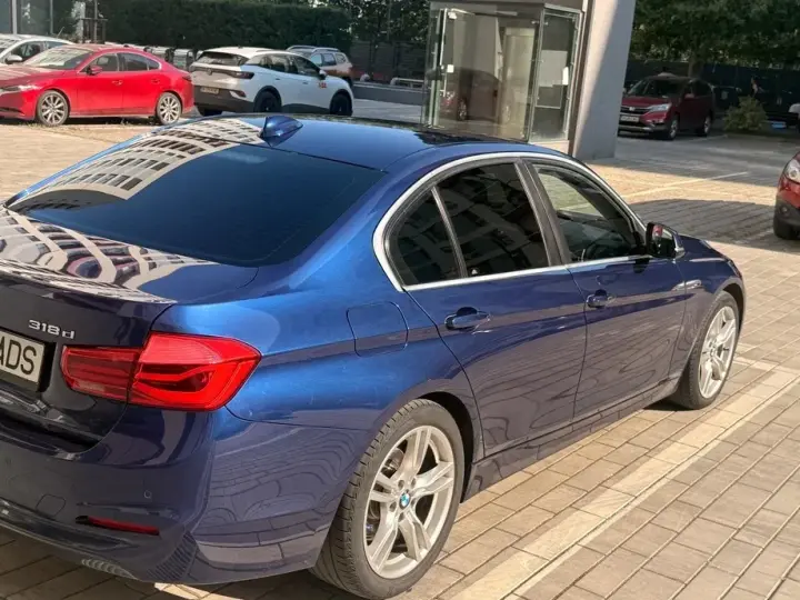 BMW Seria 3 F30/F31/F34 318d Aut.